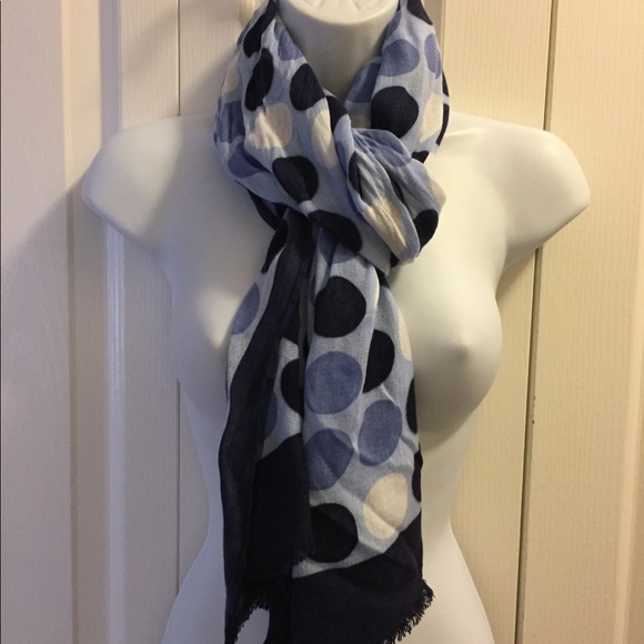 Accessories - Cute polka dot scarf